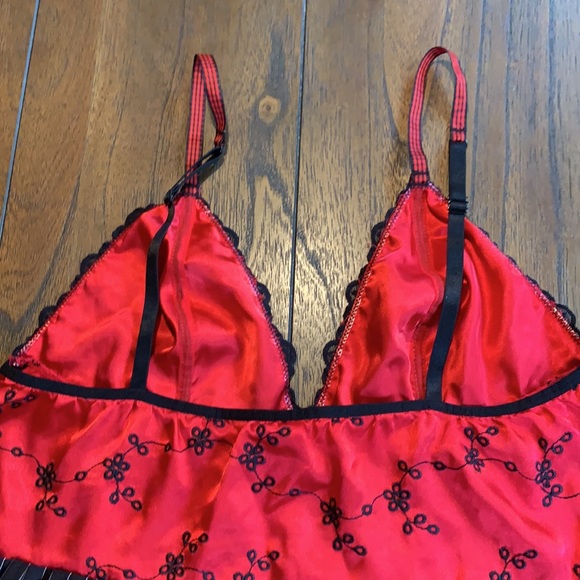 Rampage Mixed Pattern Camisole - Picture 8 of 8